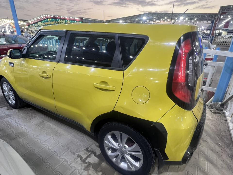 كيا صول موديل 2016 محرك 2000 gdi  رقم نجف بيها قطعتين بدون داخل جاملغ وبنيد السياره حلوة وجاهزه 
سعرها 115$وبيها مجال 
الكوفة ***********
