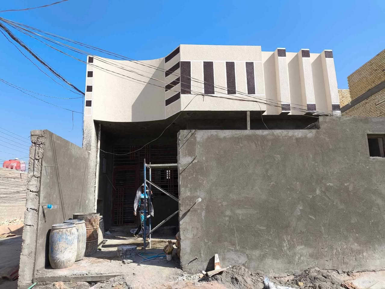 سلام عليكم كادر لبخ نشتغل لط وجص وبورك تصفير مصاطرعل  ليزر نشتغل واجهيات طلس ونثر وتقطيع تصفير مطابخ وحمامات ***********
