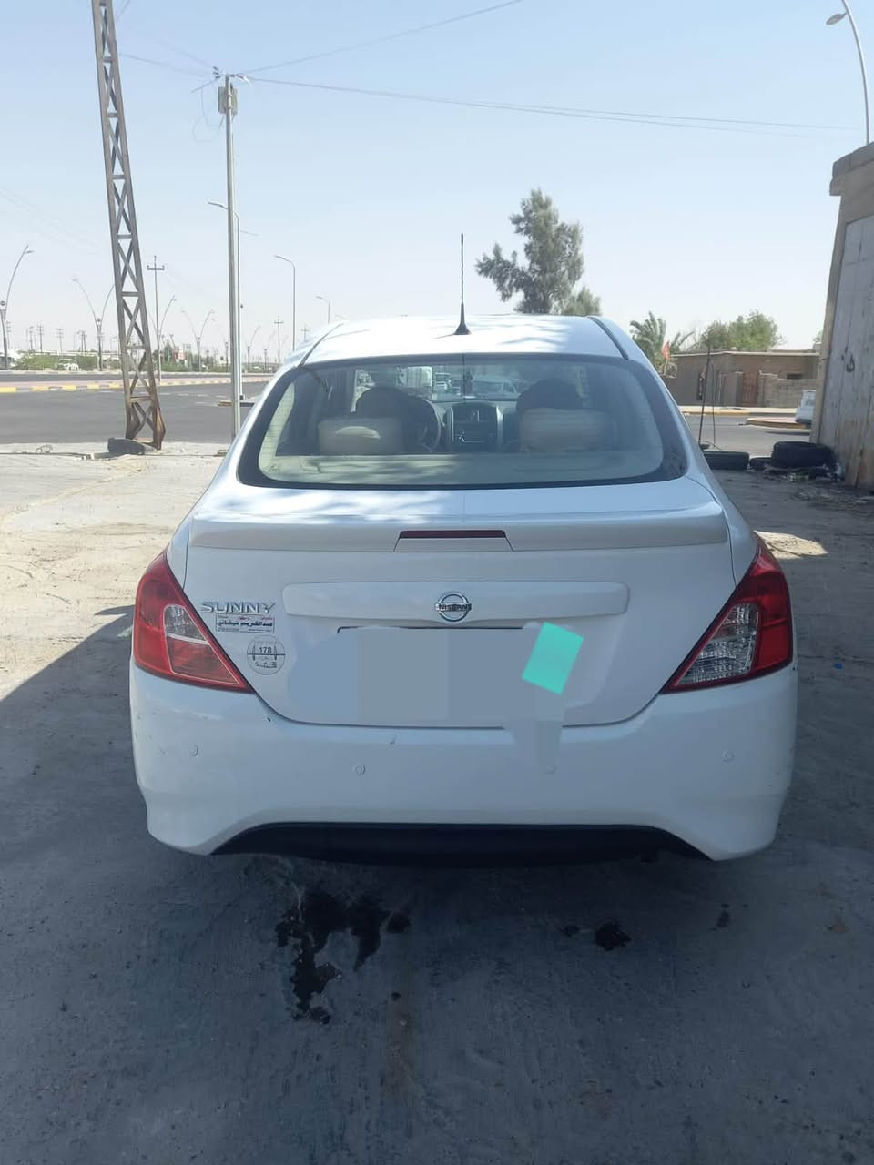 نيسان سني موديل ٢٠٢٣
كفاله من الصبغ والتبديل والبارد
ماشيه ١٠٠ الف 
بصره زبير  ***********
نقص حداده  
السعر ١١٠ $
