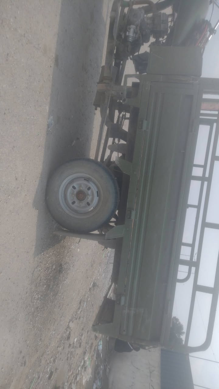 للبيع دايوان بدون اوراق اتكفل بيهة من سرقة شراي ينتصل  مكان بغداد حي انصر السعر 500.      ***********
