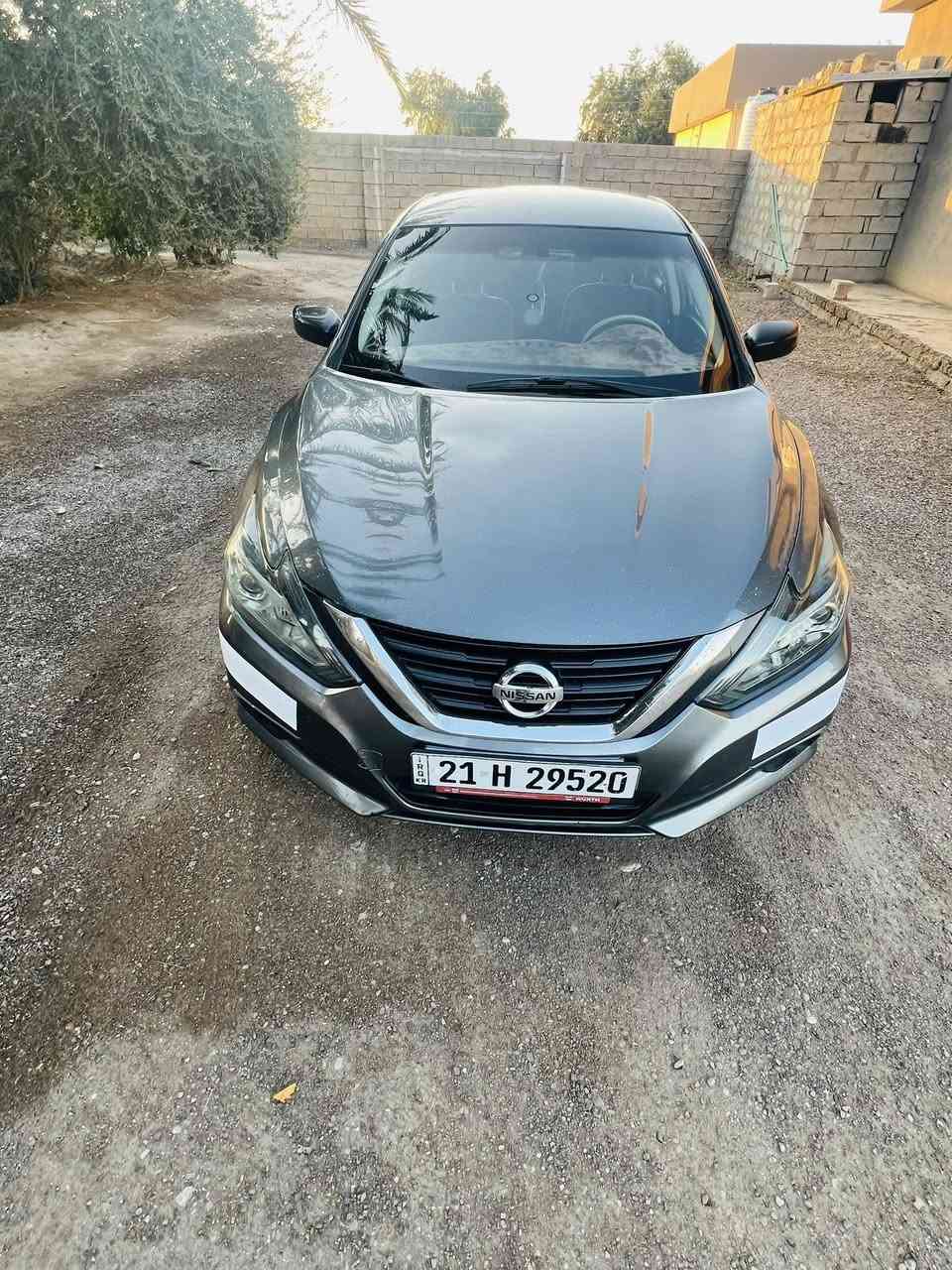 اقرأ المنشور زين قبل الاتصال نيسان التما 2016بسعر مناسب(96)
رقم سليمانية سنوية وهزة جديدة ل29 وارد أمريكي ضررها جاملق امامي وباب السائق من دون دواخل وشواصي وبالعراق صار بيها ضرر جاملق خلفي السايق كير ومكينة بشرط مكفولات السيارة ماشية 179 تبريد تدفئة +تخم تاير كله جديد .
***********إتصال فقط غير متواجد ع الفيس
مكاني ديالى/حمرين
