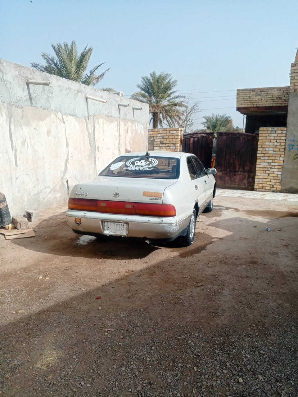 سلام عليكم  سياره بطه للبيع موديل 1993مكفوله من الكص ونقل الجثه والاصوليات رقم بابل  مكينه  2500ديلكو حداديه 100/100 تخم تاير  غرفه جديده تبريد شغال تخم بطاين جديد سنوية  ساقطه داخله هزه  السياره مال جناي  مكان السياره ميسان بيع مستعجل الاتصال  على الارقام  ***********  او ***********
