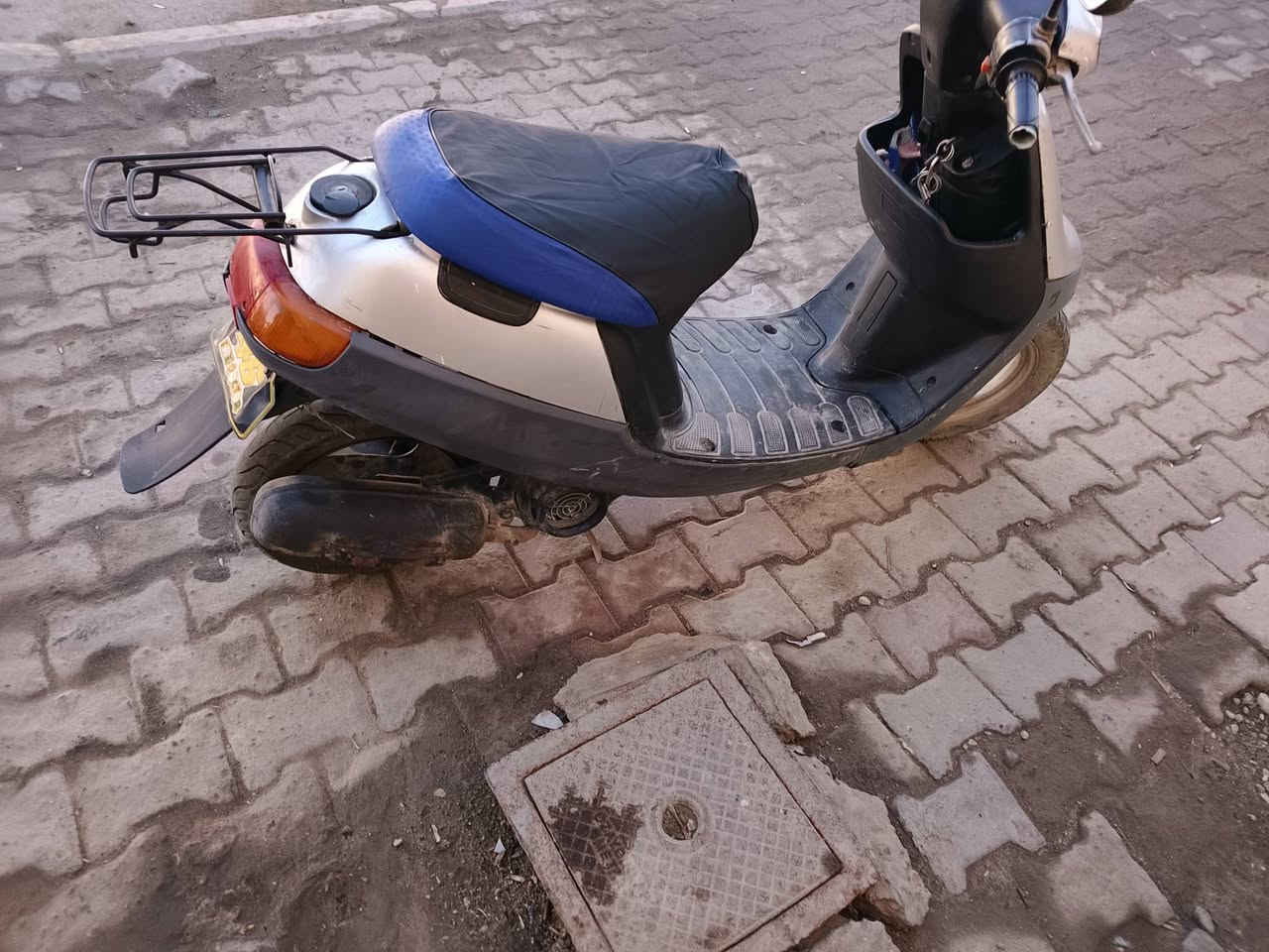 سلام عليكم دراجه بطه شغاله هندر السعر 150شراي يتصل***********
