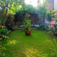 تريد منضر حديقتك جميل تنضيف وترتيب وتزبير الحدائق المنزيله ازالت العشا...
