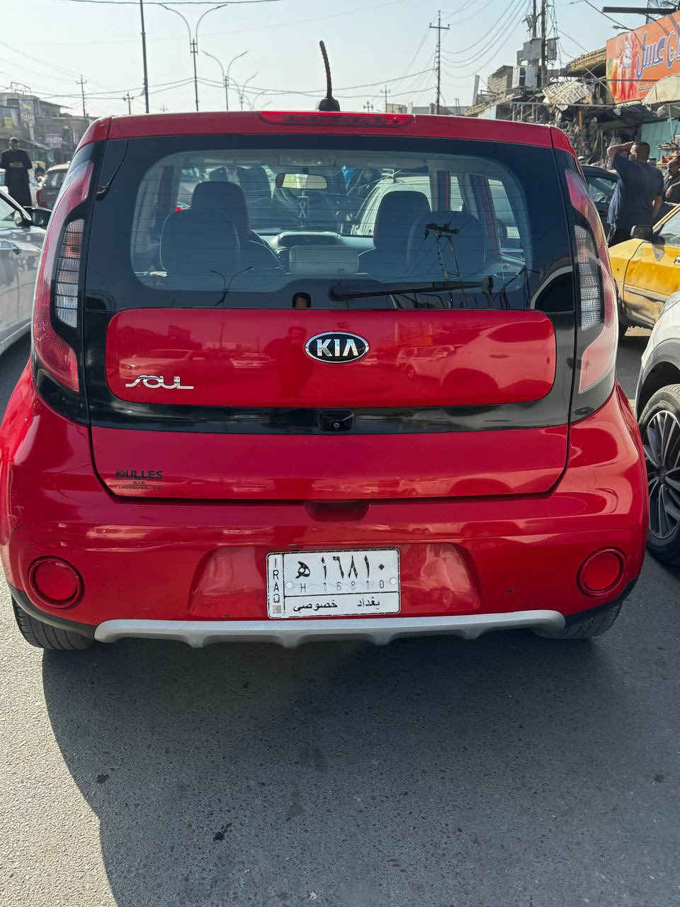 السلام عليكم سيارة صول موديل 2019ماشية 77 حادثها 3قطع وبيها بارد مواصفاتها شاشة كبيرة كامرة سستم صوت بصمة تحكم ستيرن وباقي مواصفات السعر 123وبيها مجال مكاني بغداد رقم الهاتف ***********
