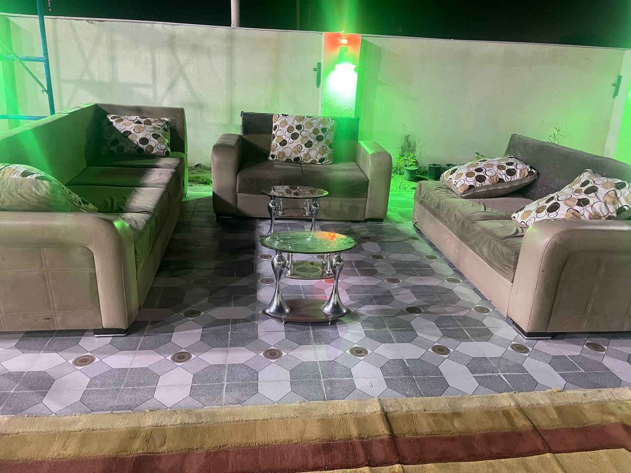 تخم قنفات تركي للبيع مكان ناصريه اسكان الصناعي سعر 250بيه مجال ***********
