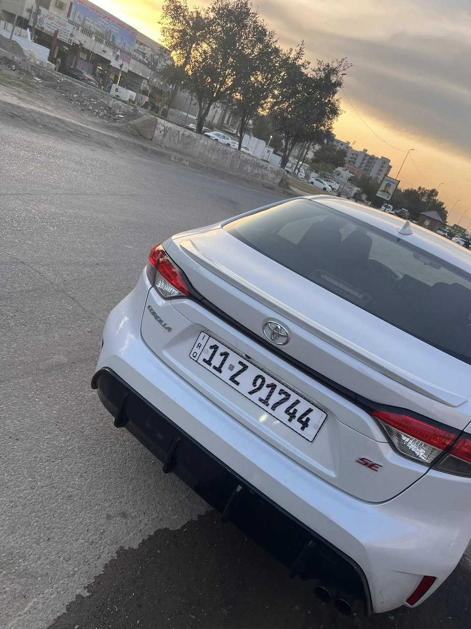 كورلا وارد امريكي SE 
موديل ٢٠٢٣ 
تقرير غرق كله مبدل كهربائيات وضفاير السياره 
الون صدفي 
محرك ٢٠٠٠ 
ماشيه ١٥ الف 
السعر ١٦٠ وبيهه مجال 
بيهه نص الباب صبغ اثر طخه بشحن 
بدون ايرباك السياره 
العنوان بغداد البلديات 
***********
بدون مراوس فقط بيع مكلف بلنشر
