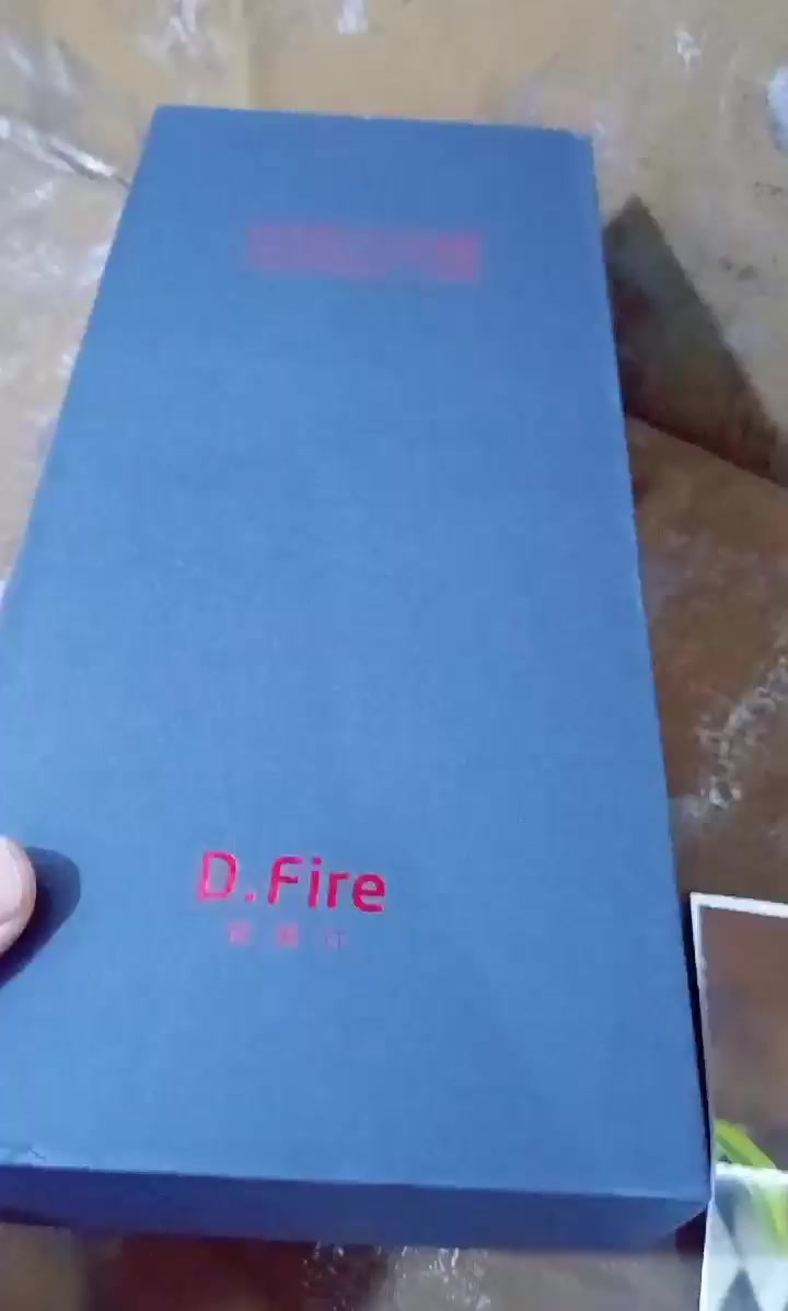 مصباح عطري من طراز D.Fire، يوضح خطوات التشغيل والاحتياطات الأساسية: ومنقي وملطف جو 
تعبئة الزيت: يتم ملء المصباح بالزيت العطري حتى سبعة أطنان من سعته، ثم يُترك الزيت لمدة 20 دقيقة ليتم امتصاصه.
التشغيل: يتم إشعال المصباح وترك اللهب مشتعلاً لمدة دقيقتين.
الاستخدام: يتم إطفاء اللهب عن طريق النفخ، مما يتيح للمصباح تنقية وتعطير الهواء
سعر 12 الف


**إذا كنت صاحب هذا الإعلان وتريد حذفه لأي سبب، رجاءا أرسل رسالة إلى الدعم الفني**