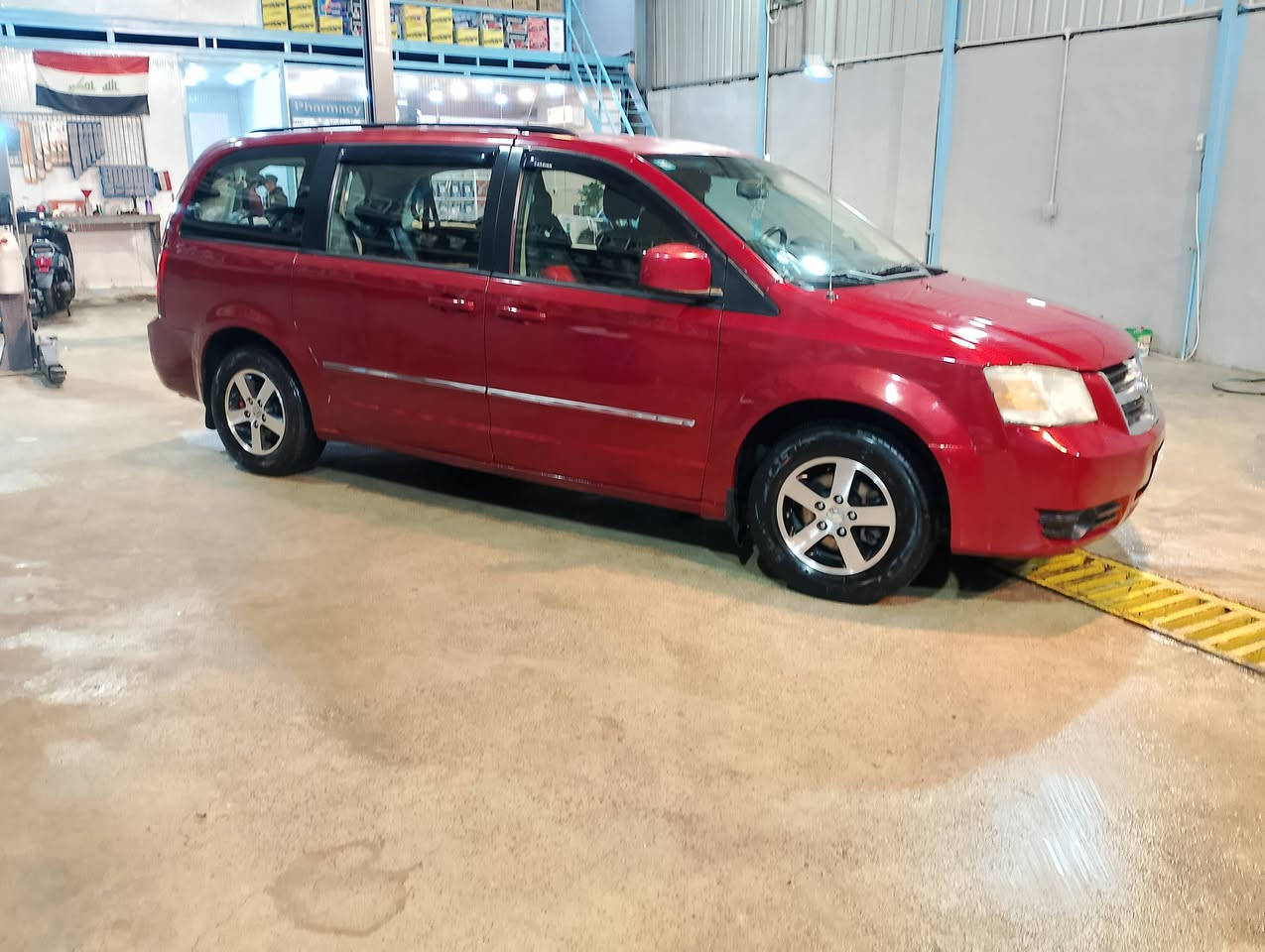 دوج كرفان محرك 3800
موديل 2008
محزمة سعرها شدة
***********
