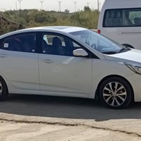 اكسنت 2015 فول مواصفات 1/1 مكفوله من كل شي مشروع وطني باسمي مداور ثاني...