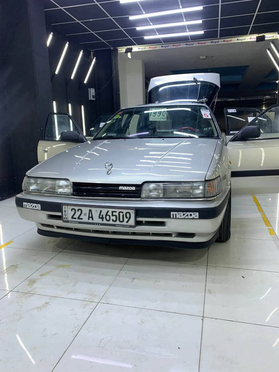 سلام عليكم 
مازدا 1990 تبريد ثلج اذا مو ثلج مرجوع 🥶🥶
محرك اوروبي لوك شادلها 12 بخ يعني فول قوه و تبريد مايبوخ 
رقم سنويه هزه كله جديد لحد 2030 بسمي شرط تحويل
السياره مكفوله بدون ضربه + بدون قطره خياس 
لايتات زينون + اربع جامات كهربائي + قفل مركزي
سياره مال جناي شغل و اطلع دينار متخلي عليها 
العنوان ~ كلار قضاء سليمانيه 📍
السعر ~ 45 وبيها مجال 💵💸
الهاتف ~ ***********
