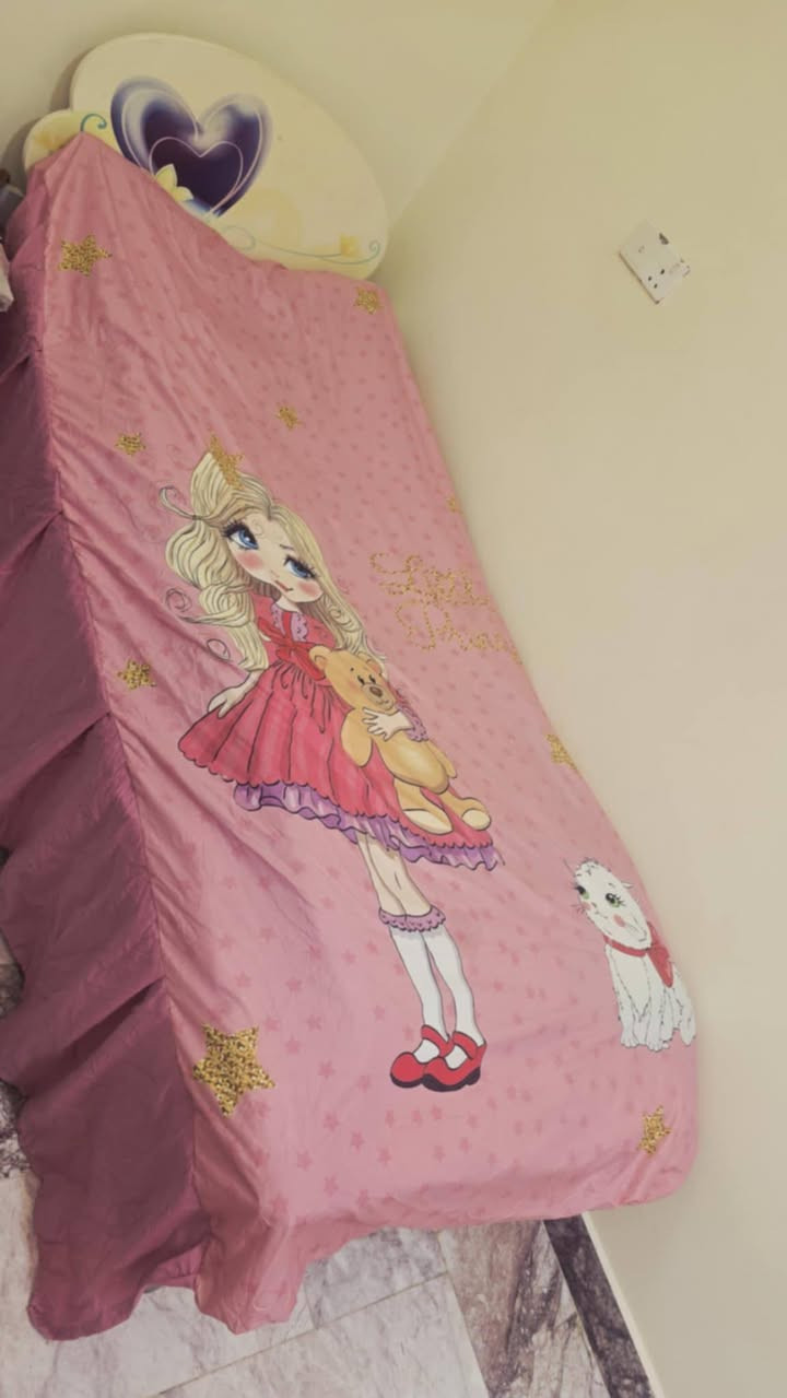 غرفه أطفال نظيفه جدا السعر ٢٠٠
عنوان حله الجمعيه


**إذا كنت صاحب هذا الإعلان وتريد حذفه لأي سبب، رجاءا أرسل رسالة إلى الدعم الفني**