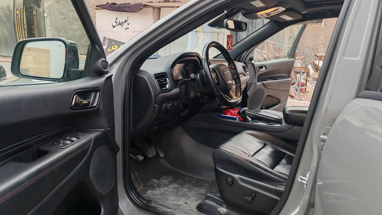 السلام عليكم
اخوان حار ومكسب ورخيص..... مستعجل للبيع عندي ضرف خاص
دورنكو 25 سمنتي ما راح اذكر مواصفات اليعرف اي نقطة بالدورنكو ما بيه ينزل عشر أوراق علمآ السيارة تحويل بأسمي شوكت ما يعجبك السعر 325 يعني ثلاث شدات وخمسه وعشرين ورقة وبيه مجال ثلاث قطع أماميه تبديل بدون حادث نهائي واكو ملاحظات بسيطة بالگصه مال القمارة وبارد على وضعة بالباب خلف الصدر موضح بالصور مكاني كربلاء للاستفسار أكثر ***********
***********
