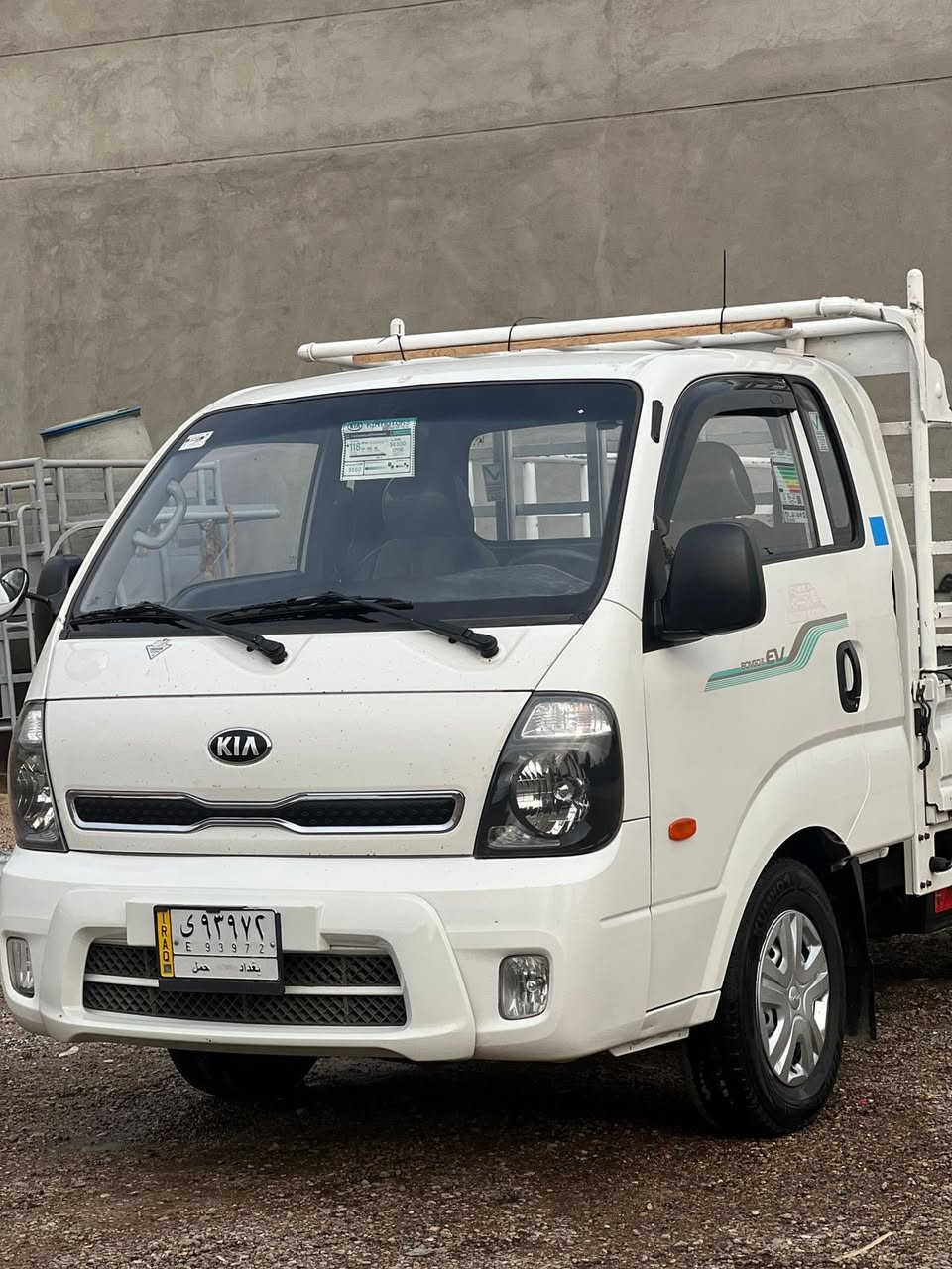‏سلام عليكم 
‏كيا مسكر موديل 19 
‏ السيارة باسمي تحويل ثاني يوم 
‏بدون حجر العنوان بغداد ***********
