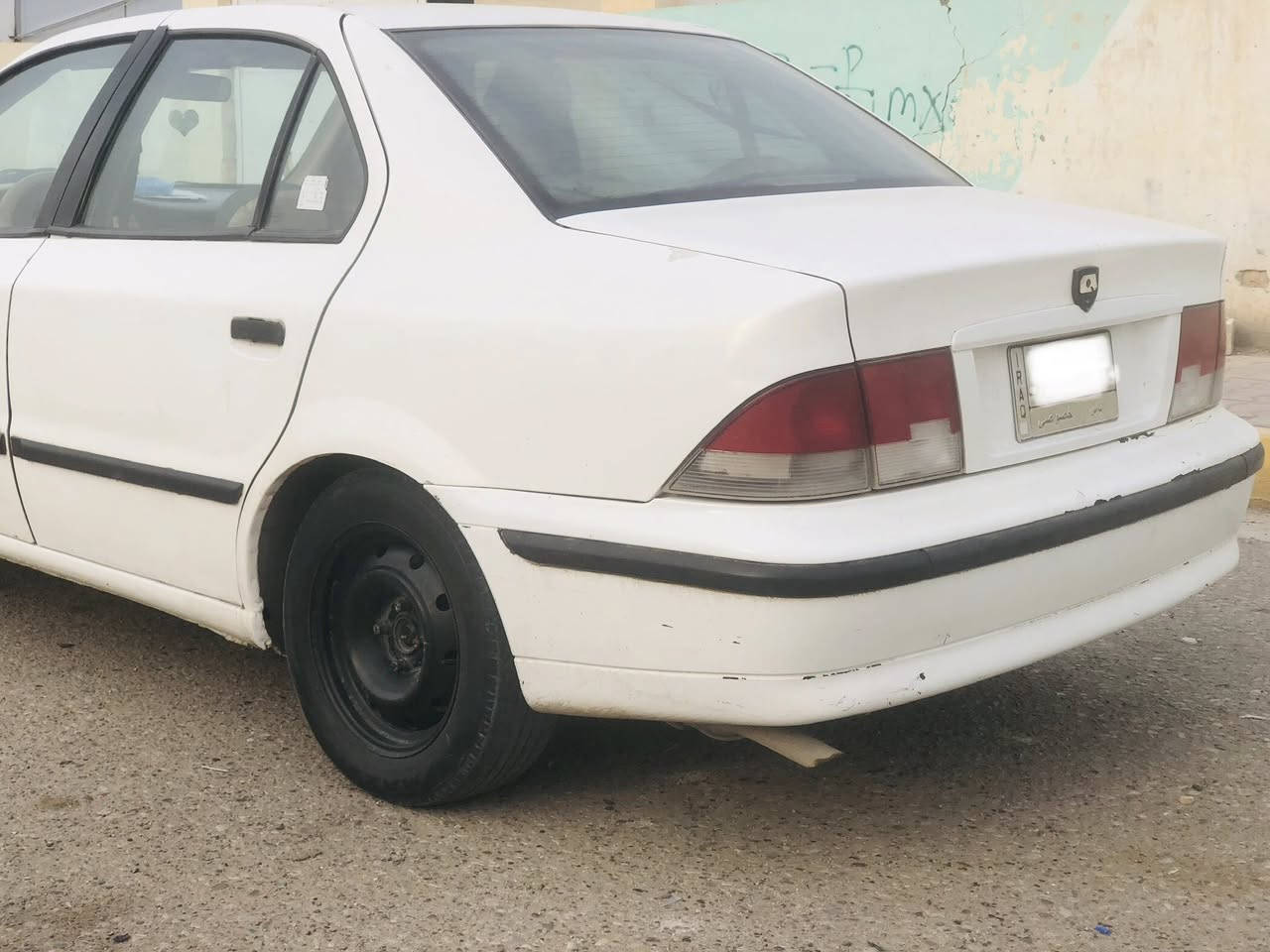 سلام عليكم سمند للبيع موديل 2011 بابل بلاديه مكينه كير كفاله تبريد تخم تاير حداديه كله جديد جاهزه مابيه نقص السعر 41وبيه مجال مكان كربلاء الحر الاستفسار   *********** غ متواجد عل فيس
