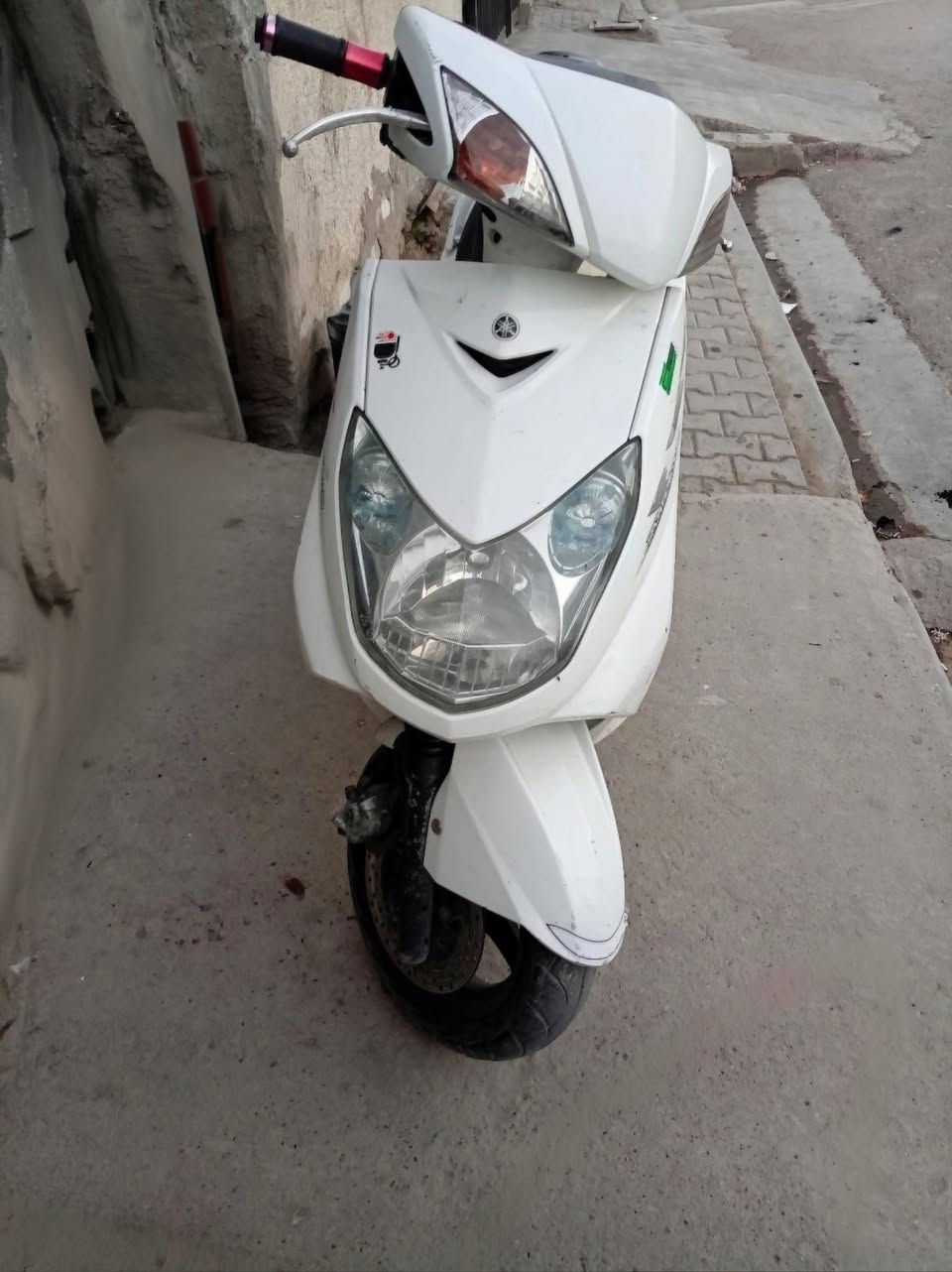 سلام عليكم سكنس فحل كابريتر للبيع
كفرات ومكينة مكفولة 
السعر ٧٠٠ وبيهة مجال الطيبين
***********
