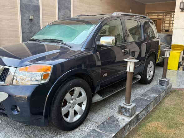 سلام عليكم ارمادة 2009 LE خليجي بدون حادث  فقط بيها صبغ القمارة والبونيد والجاملغ اثر جراد كير ومكينة مكفولات تبريد شغال مواصفات كاملة  صدر جديد  السعر )105 ورقة 
وبيها مجال بسيط الاتصال ***********  مكاني بغداد
