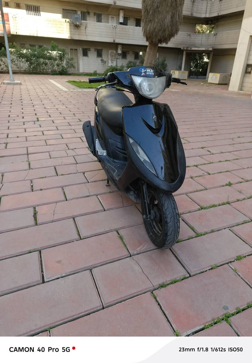 ماكس  عدله  نضيفه  سلف  هندر  مطينه مكفوله  من  صرف  وتبخثر  وتنقيص دراجه    كلش  نضيفه كامله مكمله  سعر  ٤٢٥الف  وبيه  مجال  بصيط  كلش  مكامي  العلاوي بغداد ***********
