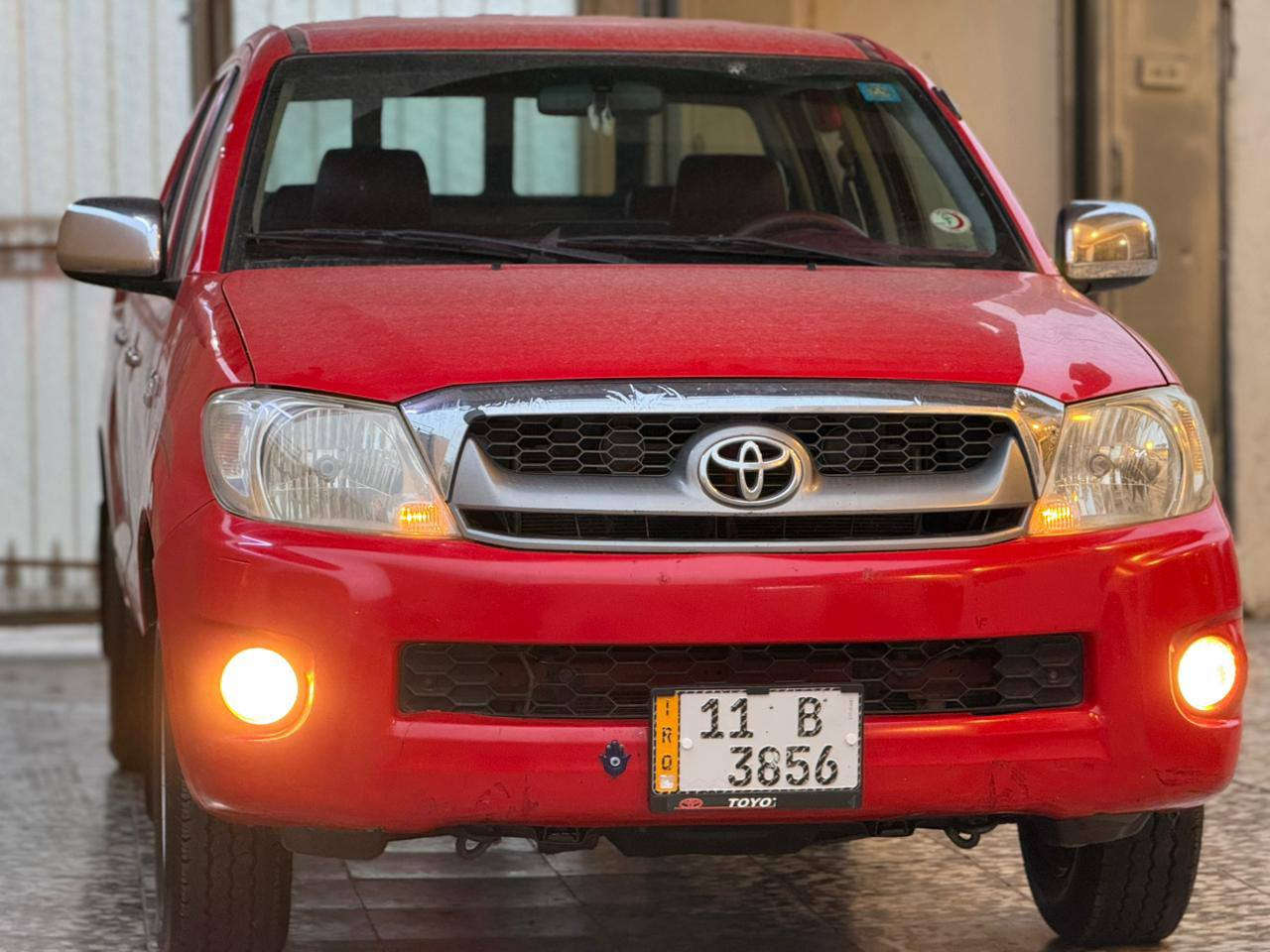 سلام عليكم سيارة هايلوكس مديل 2011شركه العامة سيارة كير ومكينه سكن مكفولات تبريد ثلج سيارة كفاله من عنده الباب خلفي مال بدي مكان بغداد جسر ديالى ***********
