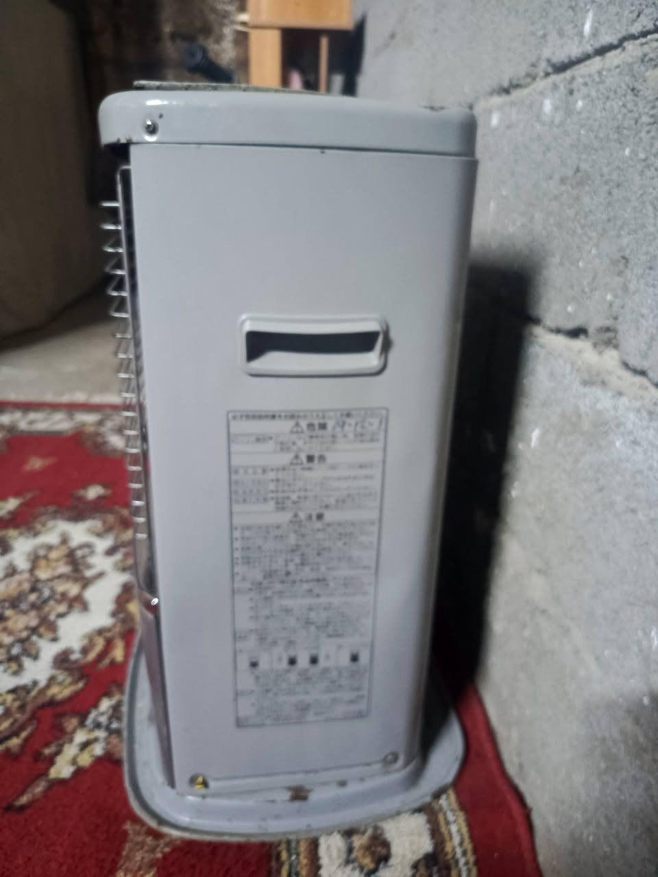 صوبه باله نضيفه جدن وتاخذهه عل فحص 50الف مكاني بغداد لامين اسده متواجد بس الصبح 11.      رقم الهاتف ***********
