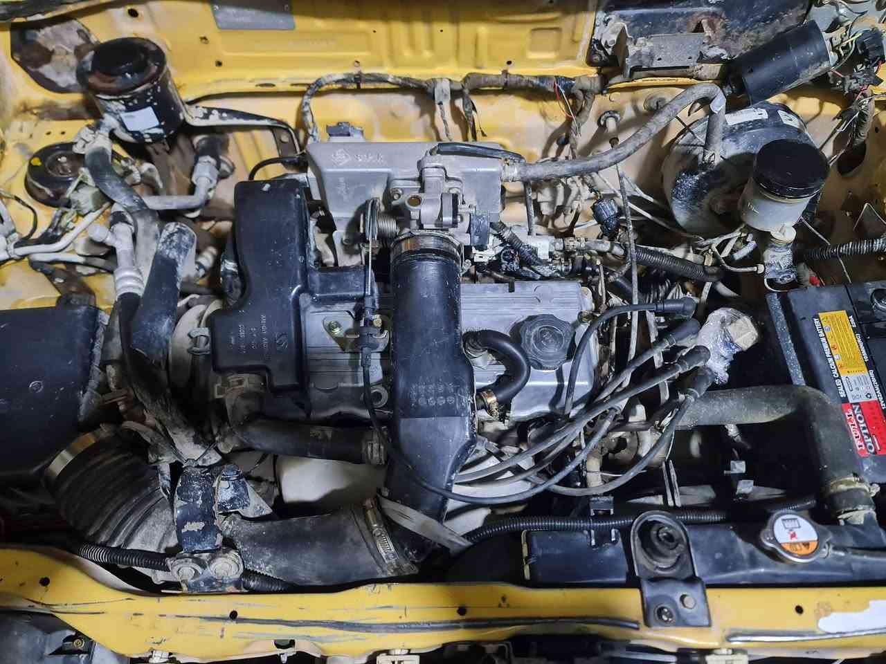 السلام عليكم سايبه 11 جديده محرك جديد كير جديد صدر جديد خياسات ما بيها داخلها جديد السنويه لل 28 هيئه وغرامات صفر تحويل من الصبح مسجل سماعات تبريد تدفئه المكان سامراء السياره باسمي تحويل من الصبح جاهزه لفضل لله السعر 19 ورقه ترهم مراوس بخصوصي صلي على محمد ***********. خير من الله مال شغل حلوه كال بيت غراضهه موجوده رخيصه اني اشوفهه افضل شي
