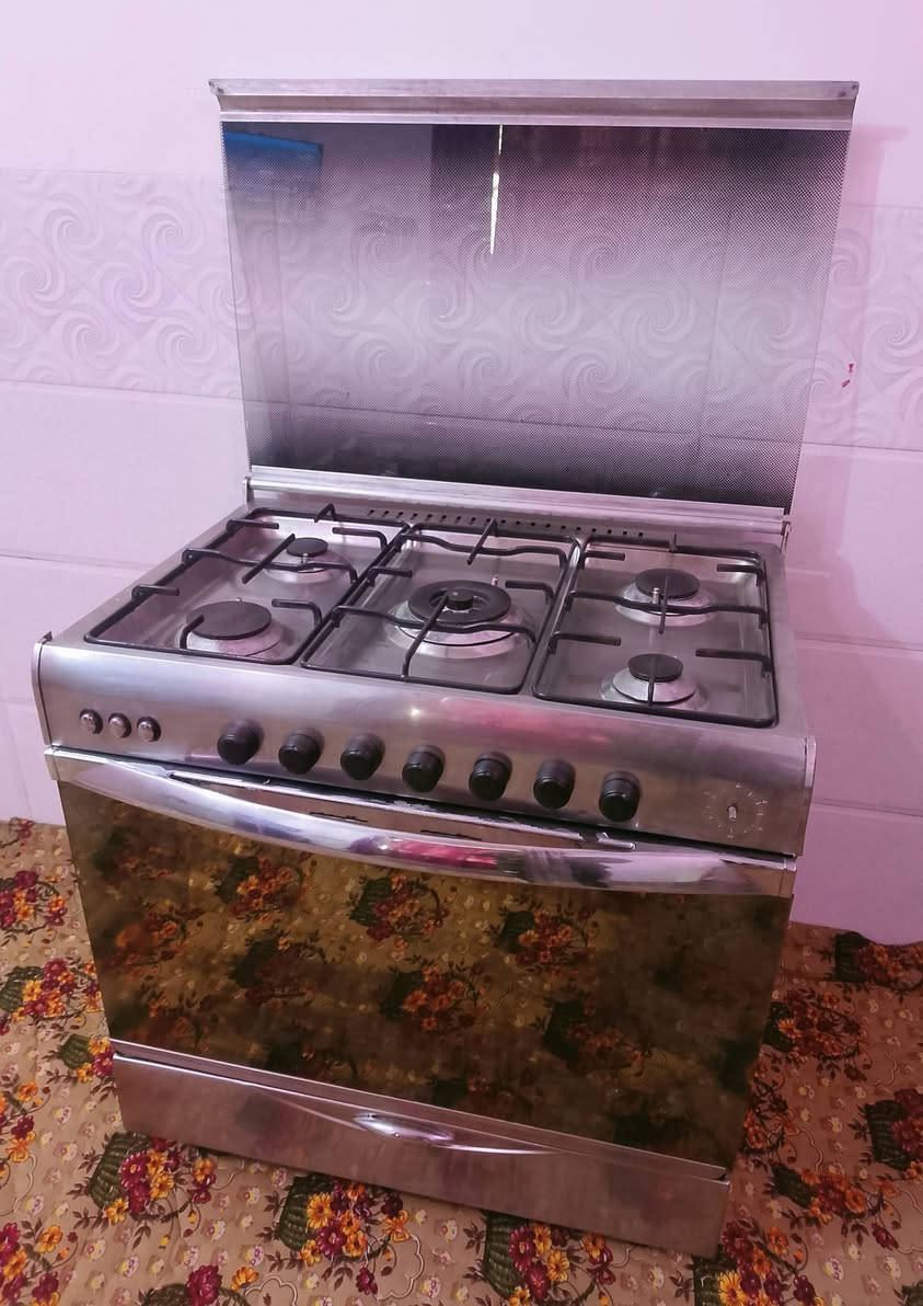 طباخ استيل مصري مال بيت نضيف كلش كله شغال ناره زركه عاليه فرنه فوك وجوه مابيه اي نقص


**إذا كنت صاحب هذا الإعلان وتريد حذفه لأي سبب، رجاءا أرسل رسالة إلى الدعم الفني**