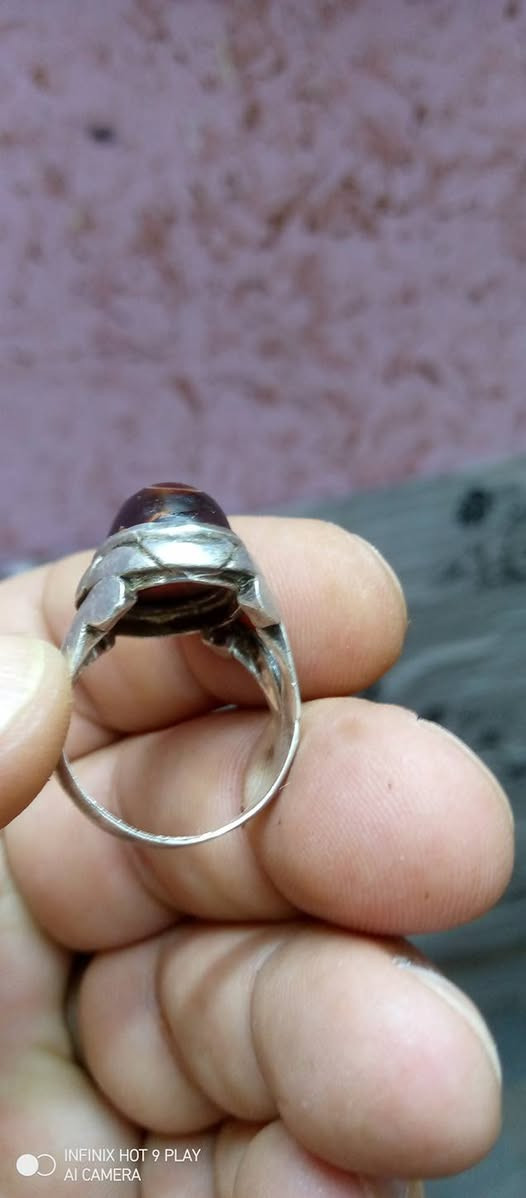 خاتم قديم أحمر دم


**إذا كنت صاحب هذا الإعلان وتريد حذفه لأي سبب، رجاءا أرسل رسالة إلى الدعم الفني**