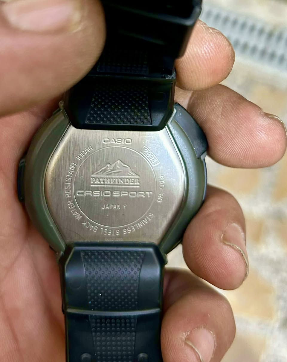 كاسيو بروترك  ياباني مواصفات معروفه  السعر 165 بغداد يوجد توصيل ***********
