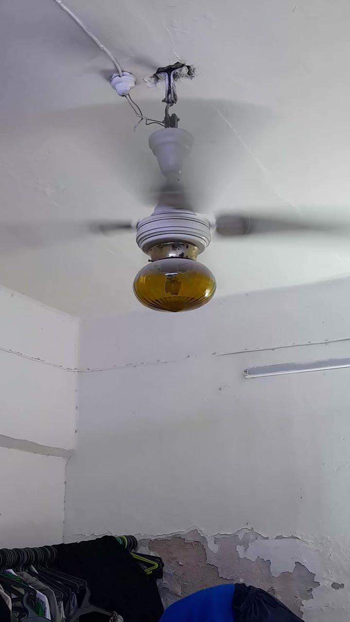 السلام عليكم رحمه لموتاكم اشترو مني ذولي الاغراض كلمن وسعرها زوجي مريض تضخم عنده وماعندي علاج اله لان والله العظيم إيجار ٤٥٠ وماعندي معين ليريدهم خاص


**إذا كنت صاحب هذا الإعلان وتريد حذفه لأي سبب، رجاءا أرسل رسالة إلى الدعم الفني**