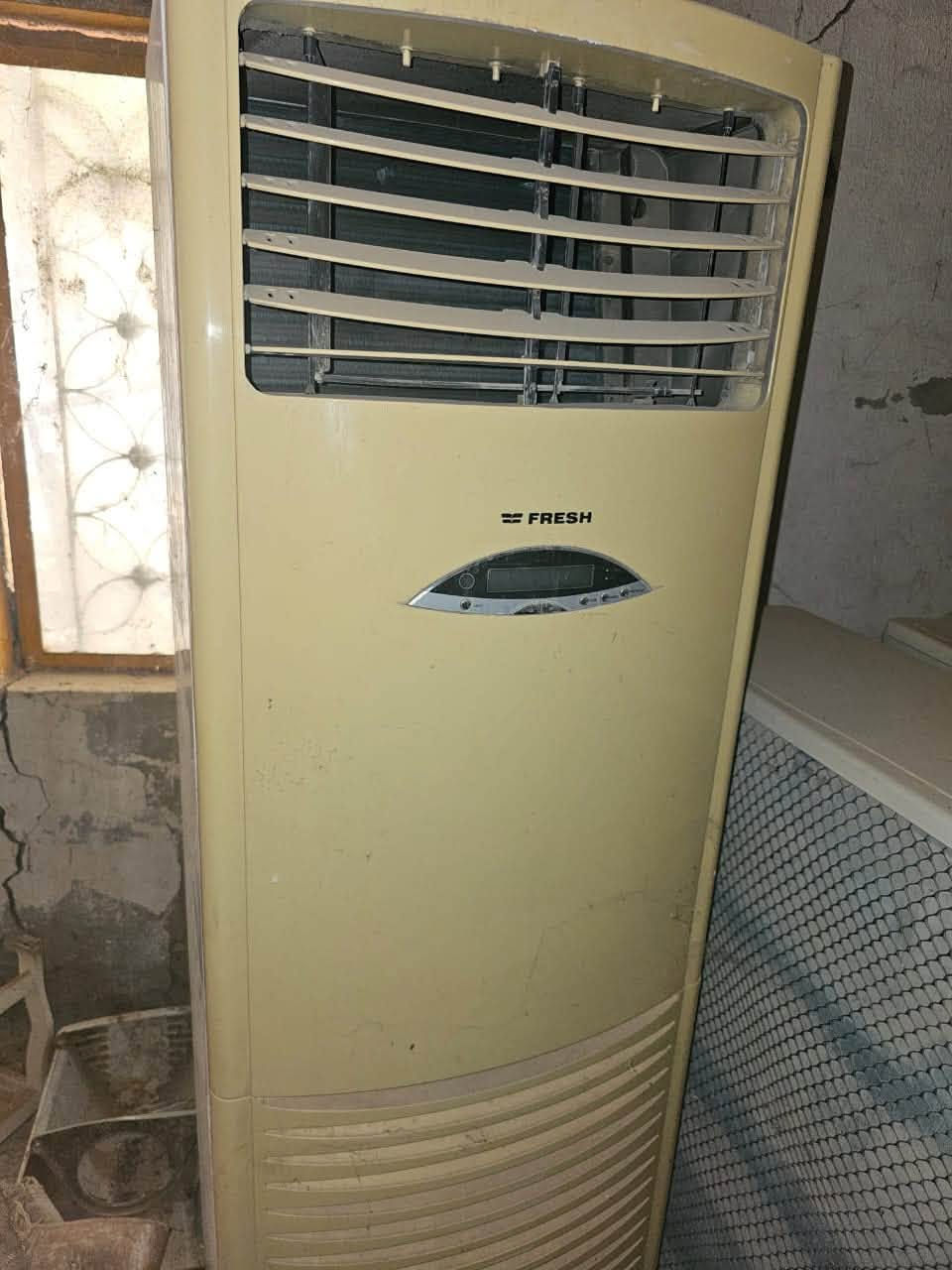 سبالت عدد 2 ثري فيز دبل فان 3طن
نظفات شرط تشغيل سعر الواحد 850
***********
