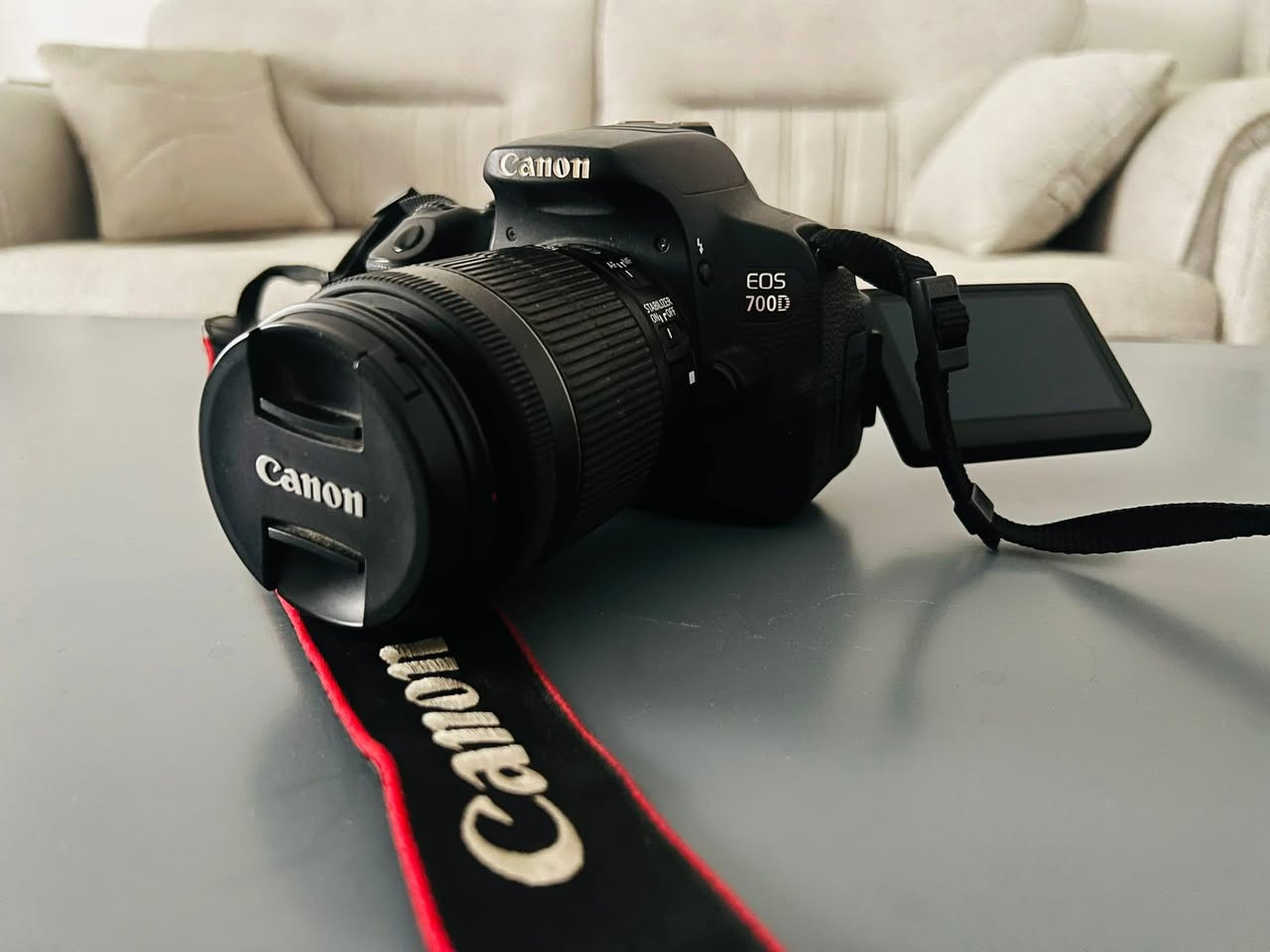 للبيع كامرات 
Canon eos 700d
الكامرات بحاله ممتازه استعمالهن قليل 

ملحقاتهن:
 استاند اصلي نوع st3520
چنطه عدد٢ 
حزام حامل للكامرات 
رامات ٦٤-١٦  
شاحنه بطاريات للكامره


**إذا كنت صاحب هذا الإعلان وتريد حذفه لأي سبب، رجاءا أرسل رسالة إلى الدعم الفني**