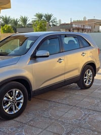 مكلف بالنشر سورنتو 5 راكب وارد موديل 2014 للبيع للتواصل ‭0788 830 9010...