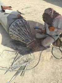 عمل انواع الحام ولدن وحفارات وشفلات وآلات ثقيلة وجملونات وجسور  فافون ...