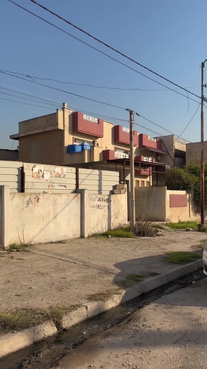 اعلان 🏠🏠
دار للبيع المساحه 400 م الواجهه 16 متر في منطقه حي الشرطه مقابل الكنيسة للاستفسار الاتصال على الارقام 
#مكتب_لاماسو_للعقارات 
#اسامة_الحافظ_للبناء_والعقار 🏘️
#مستعدون_لبناء_الدور_والعمارات
#لدينا_عروض_بإمكان_متفرقة_من_مدينة_الموصل
#عروض_تجارية_سكنية_زراعية
#نستقبل_عقاراتكم_وطلباتكم
#العنوان_محافظة_نينوى_مدينة_الموصل
#سوق_الشعاريين_مقابل_مسجد_الأمام_ابراهيم
للاستفسار الاتصال أو مراسلة الصفحة📱

***********واتسآب📱
***********
***********
***********
