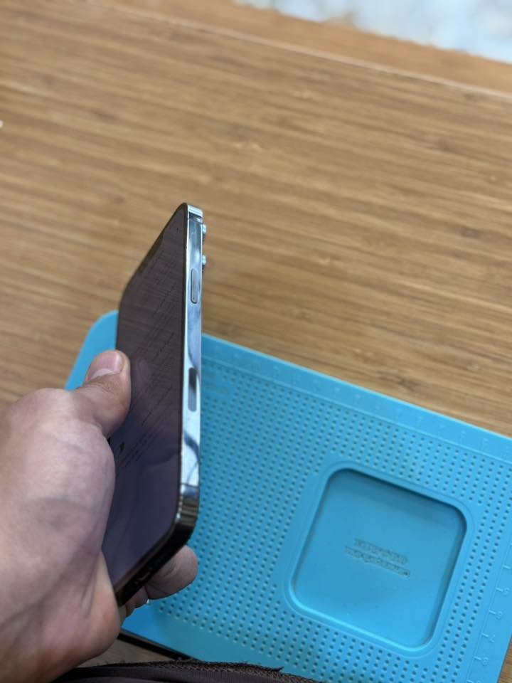 ايفون 13 برو ماكس 🔥 
بطاريه 85
ذاكره 256
جهاز نضيف جدا 
بي فطر بجامه مال كامره مثل ما موضح بصورا 
سعره 635
عنوان بغداد السيديه 
***********
