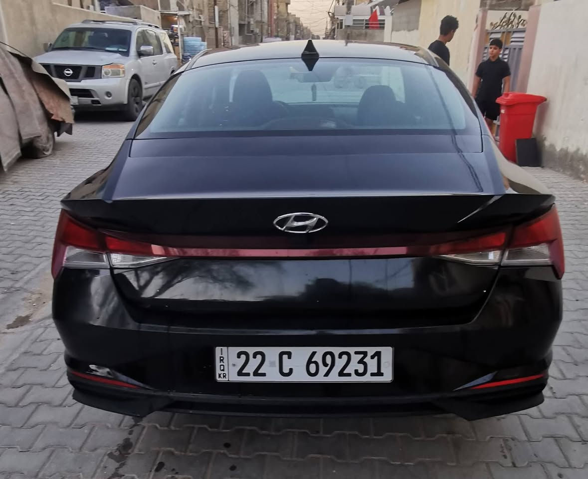 سلام عليكم ورحمة الله وبركاته 
النترا 2023 للبيع وأرد امريكي  لون اسود 
صور السونار بالمنشور حادثها دعامية خلفية بدون دواخل شرط السونار 
وبيها طخة بالعراق الباب الخلفي عكس السايق ما مصلحة بعدة على ضربتة
داعمية امامية مبدلة بدون حادث 

ماشيه 78 الف كيلو 
محرك الفين دوش
8نمر 
مواصفات نص فول 
بصمه 
ترحيب 
لد امامي 
صندوك ذكي
شاشه كار بلي 
رادار خلفي امامي 
ونقط عميه بلمري 
تحديد مسار نظام اوتو هول  
سياقه ذاتيه 
مثبت سرعه 
3 نضامات قياده سبورت ونورمان  وسمارت 
وبيهه بعد مواصفات 
رقم اربيل بأسمي شرط التحويل 
مكاني بغداد الشعب 
السعر 148
للتواصل واتساب ***********
