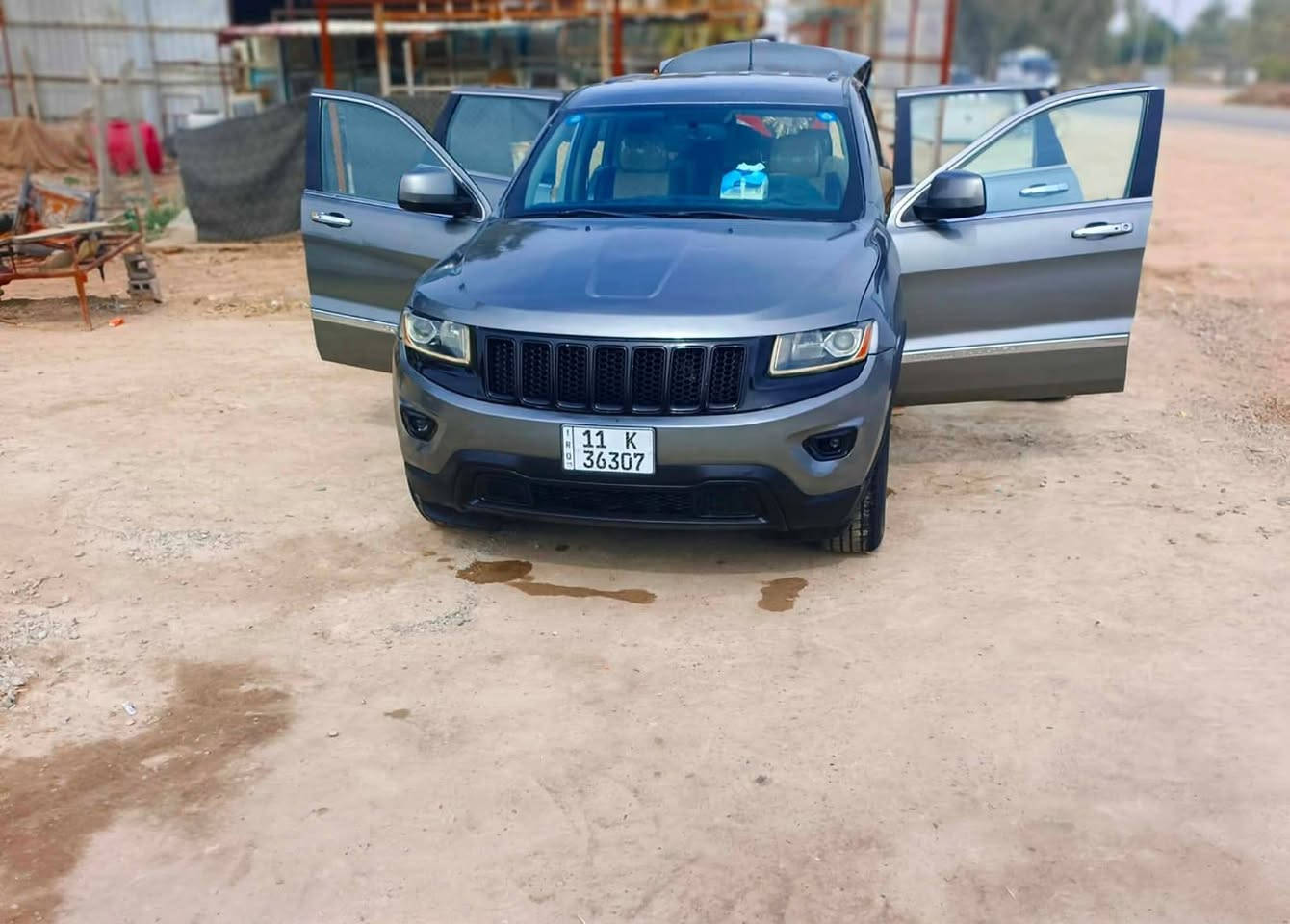 جيب لاريدو موديل 13 بغداد بسمي بيهة قطع ابيع حزام مراوس بسورنتو او بيع السعر 135$الاستفسار 
***********
