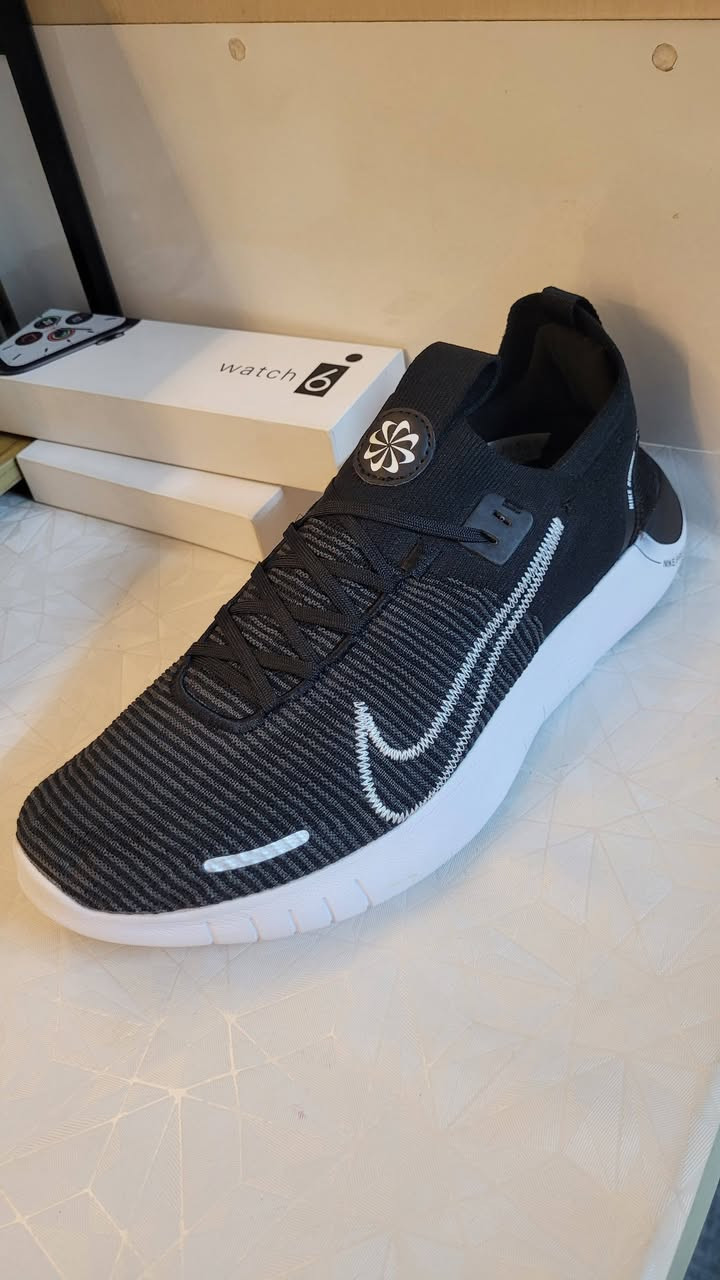 سلام عليكم اخوان
نايك فيتنامي اصلي قياس 42


**إذا كنت صاحب هذا الإعلان وتريد حذفه لأي سبب، رجاءا أرسل رسالة إلى الدعم الفني**