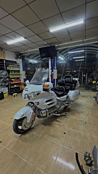 سلام و عليك شاباب لبيع گولدت وينگ موديل ٢٠٠٧شاشة كبير سمعا كبير دةرجا ...