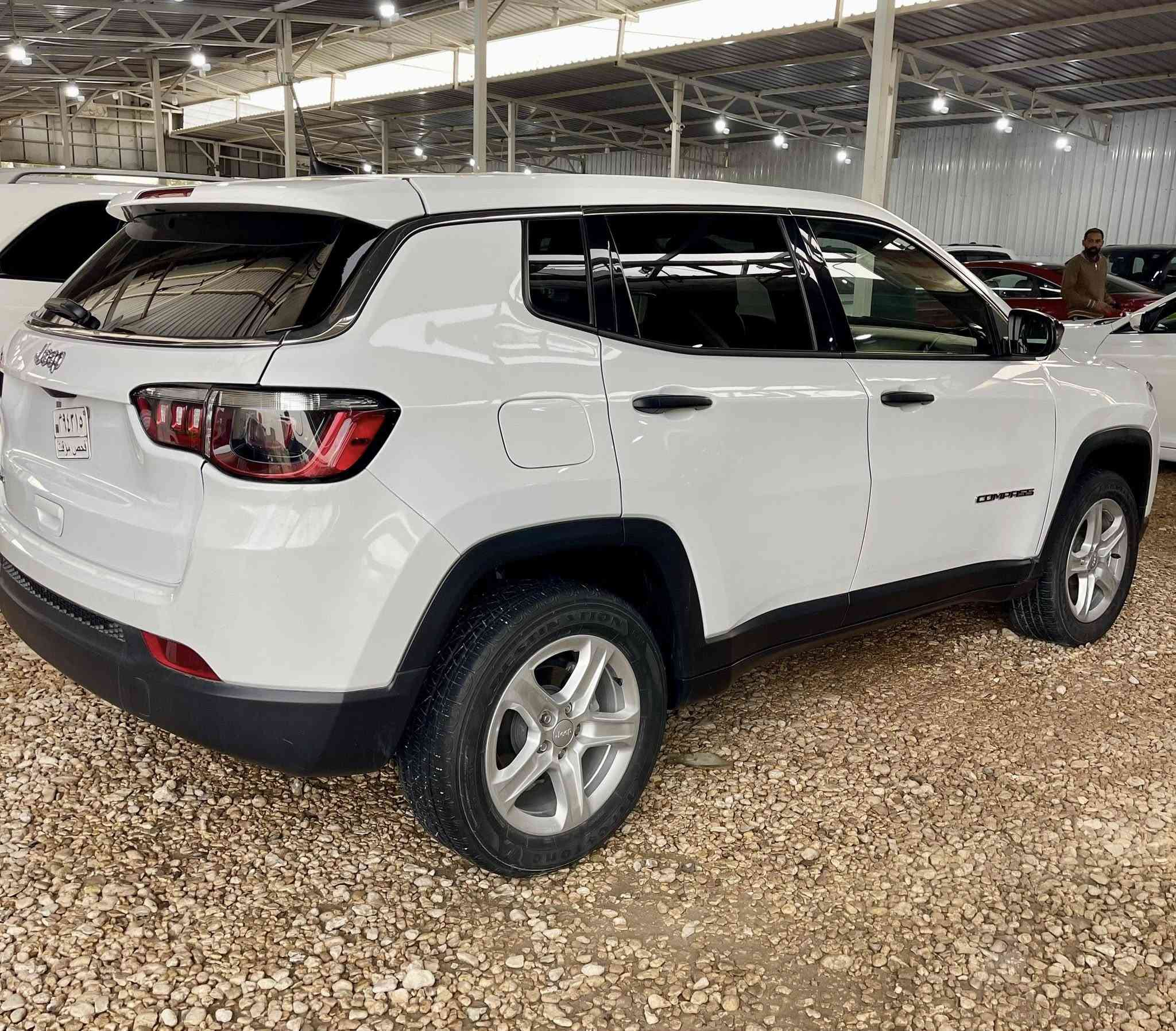 من رخصة الادمن
جيب كومباس 2023
 (فحص مؤقت )
ماشيه 33 الاف
تبريد خلفي
بصمه تشغيل وابواب  
تحكم ستيرن 
رادارات 
محرك 2000 
توقف تلقائي 
حساسات 
كامره 
شاشه كبيره كار بلي 
نقطه عميات 
اشاير بالمري 
تحديد مسار 
السياره جاهزه مابيها اي نقص
حادثها فقط بنيد تبديل بلادي  بدون ايرباك
السعر 140 قفل بدون عمله ماكو هيج سعر 
بابل شوملي
اتصال ‭***********‬
عنوان بابل شوملي
