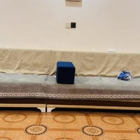 ديوان قنفات للبيع بسعر 150 الف وبي مجال قليل للتواصل 07706446387