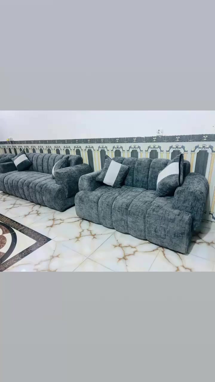 اللهم صل على محمد وآل محمد وعجل فرجهم
تم توصيل تخم حديث 10 مقاعد
 مع 6 كوشات مع طبلات هدية
أرجوا أن ينال إعجابكم 
مــٰــعرض بـــركات الحسـين ... تنبيه 🚨🚨عروض ولا أروع بمناسبه قروب شهر رمضان الفضيل 🌙
مواصفات الموديل :
 نوع القماش خاولي خامه اصليه  خشب چام المقعد سير المطاط إسفنج مميز اول متكون من قنفه ثلاثيه قياس /مترين وربع عدد 2️⃣ قنفه وسط عدد1️⃣ كراسي دائري الشكل عدد2️⃣ويتوفر ايضاً اكثر من لون ‼️‼️كٌـل  هذا بسعر مميز بعد الخصم (950الف ) فقط ‼️‼️‼️ملاحظه((( اللون والقياس حسب طلب الزبون))) العنوان📍:واسط الكوت العزه القديمه مقابيل الاصلاح الزراعي  للاستفسار  أكثر تفضلوا إلى الخاص  رقم الهاتف☎️ :*********** ///*********** يتوفر لدينا واتساب ايضاً  #بيع_مباشر #كوت #عراق #
