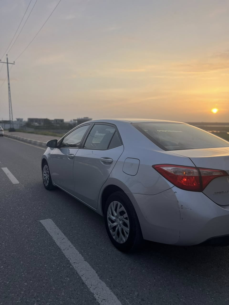 السلام عليكم كورلا 2017 للبيع السياره كفاله عامه من امريكا سرقه جاملوغ مبدل ابلادي السياره بدون ارباك بدون حادث بدون ظربه مكينه وكير بلشرط رادار حجر صدر امامي خلفي جديد تخم تاير جديد رقم سلمانيه سنويه جديده مكان السياره ديالى الاتصال على هذا الرقم ***********
