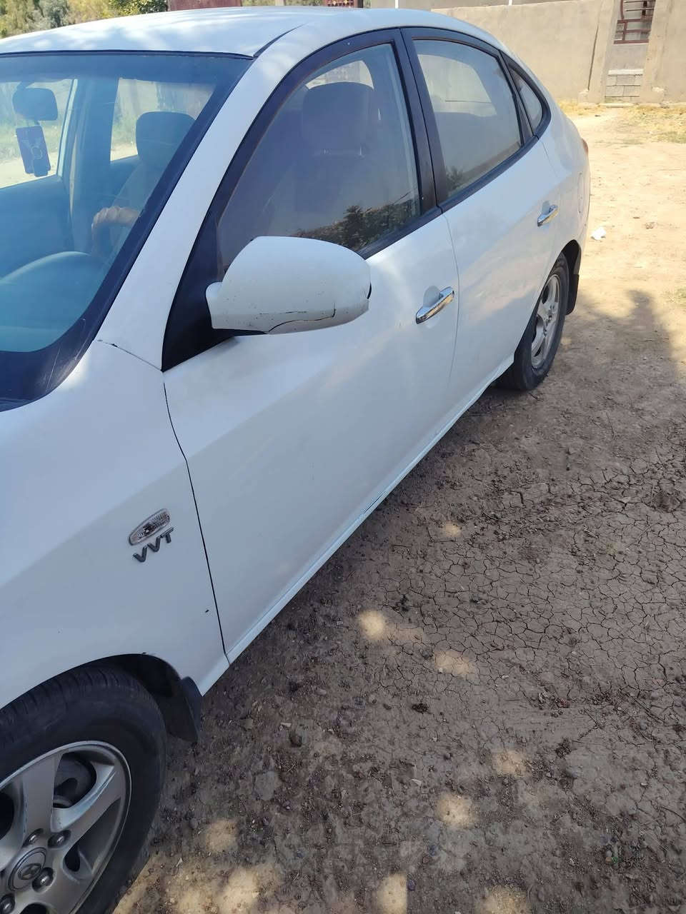 افانتي ٧ رقم بغداد بسمي بيه اربع قطع بدون دواخل محرك شاده حاويه جديد تبريد شغال السعر ٩٠ وبيه مجال *********** مكان السياره بابل جبله
