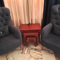 تخم جديد. صارلي شهرمن ماخذه قنفتين واربع كراسي السعر 500بيع مستعجل تلف...