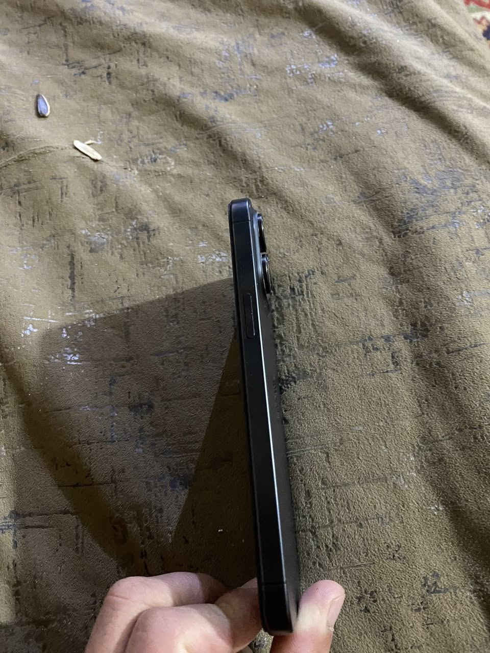 آيفون 15 برو ماكس للبيع حاله البطارية 92 مبدلة  شاشه الباقي كفالة رقم   ***********
