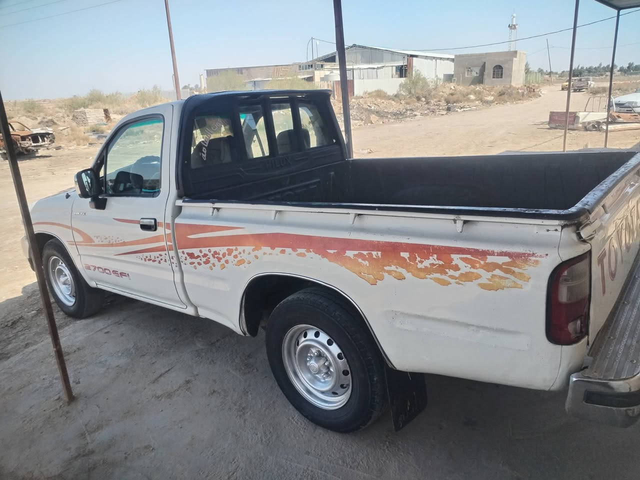 السلام عليكم مكلف بالنشر
بيكم تيوتا جمره موديل 2002 رقم بابل باسمي

كير ومحرك شرط كهربائيات كلها شغاله تخم تاير حداديه جديده السعر 72 الشراي يتصل مكانها الديوانية عفك

***********
