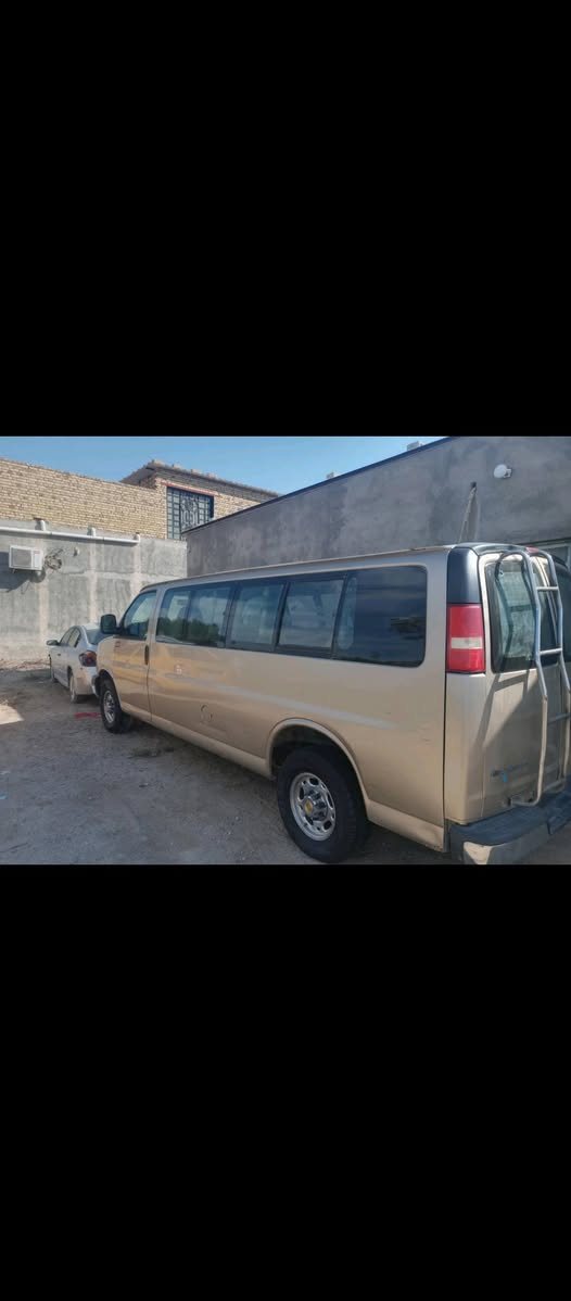 سفانه خليجي باب سليت 2007بسمي رقم نكليزي مكاني بصره سعر 90وبيه مجال***********
