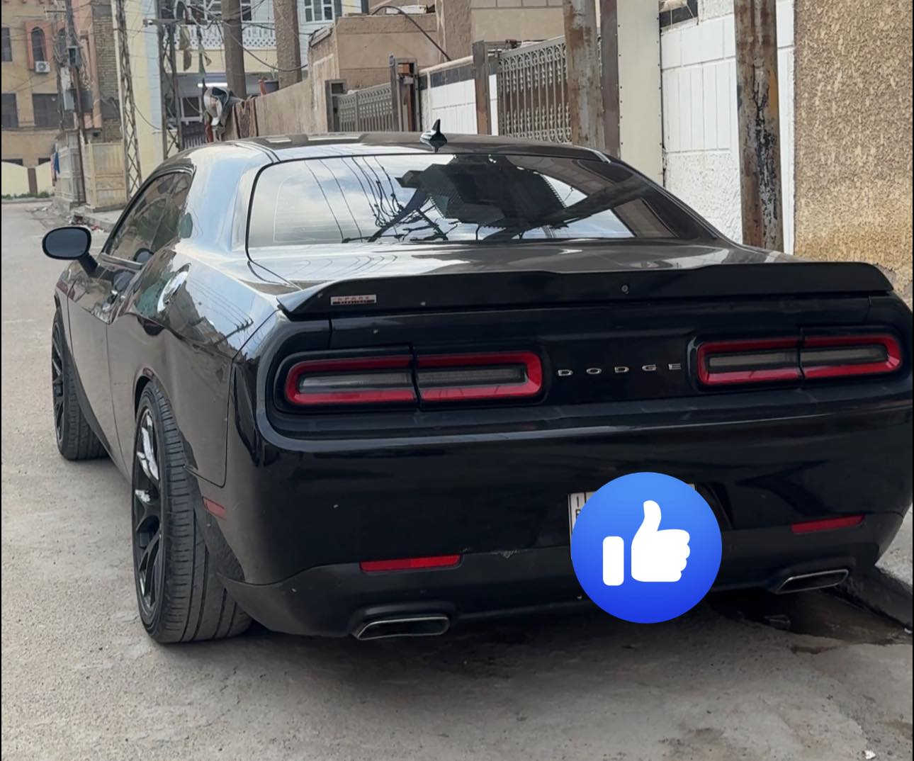 جالنجر 
6 سلندر 3600
فول لفول
جيتي بلاص
بيها قطعتين تبديل قطعتين صبغ
عنواني بغداد 
استفسار
***********
سعر 157 وبيها مجال بسيط لشراي
