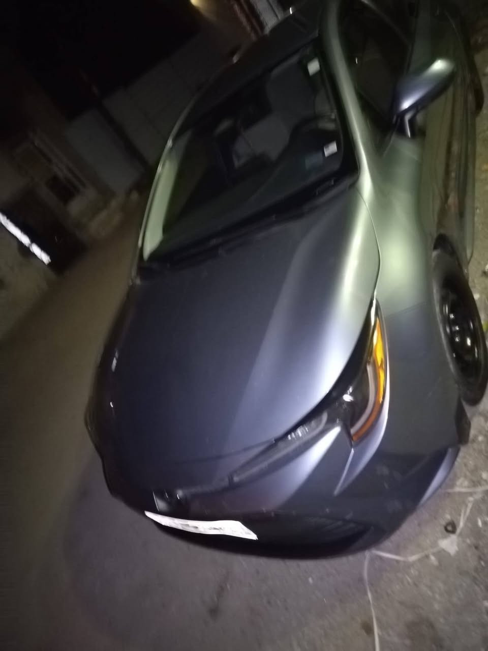 السلام عليكم كورلا موديل 2023 مكينه طاحونه سيارة جديده حادثها جاملغ السايق وبنيد ماشيه 61 سيارة جديده دوشمه تخم تاير خير من الله تجي بعينك تشوفها وتحكم السعر 160وبيها مجال بسيط مكانها كاظميه الشراي ‏‪***********
